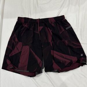 lululemon athletica Men’s Burgundy & Black Geometric Running Shorts